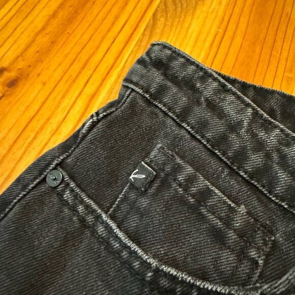 NWT Kancan Kaya High Rise Distressed Look Shorts Women’s Size LRG Black - Picture 8 of 13